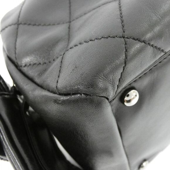 Chanel Classic Flap Bag Lambskin Shoulder Bag - Picture 3 of 9